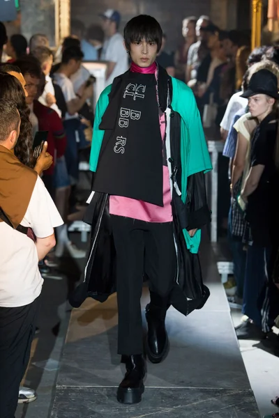 Look 51